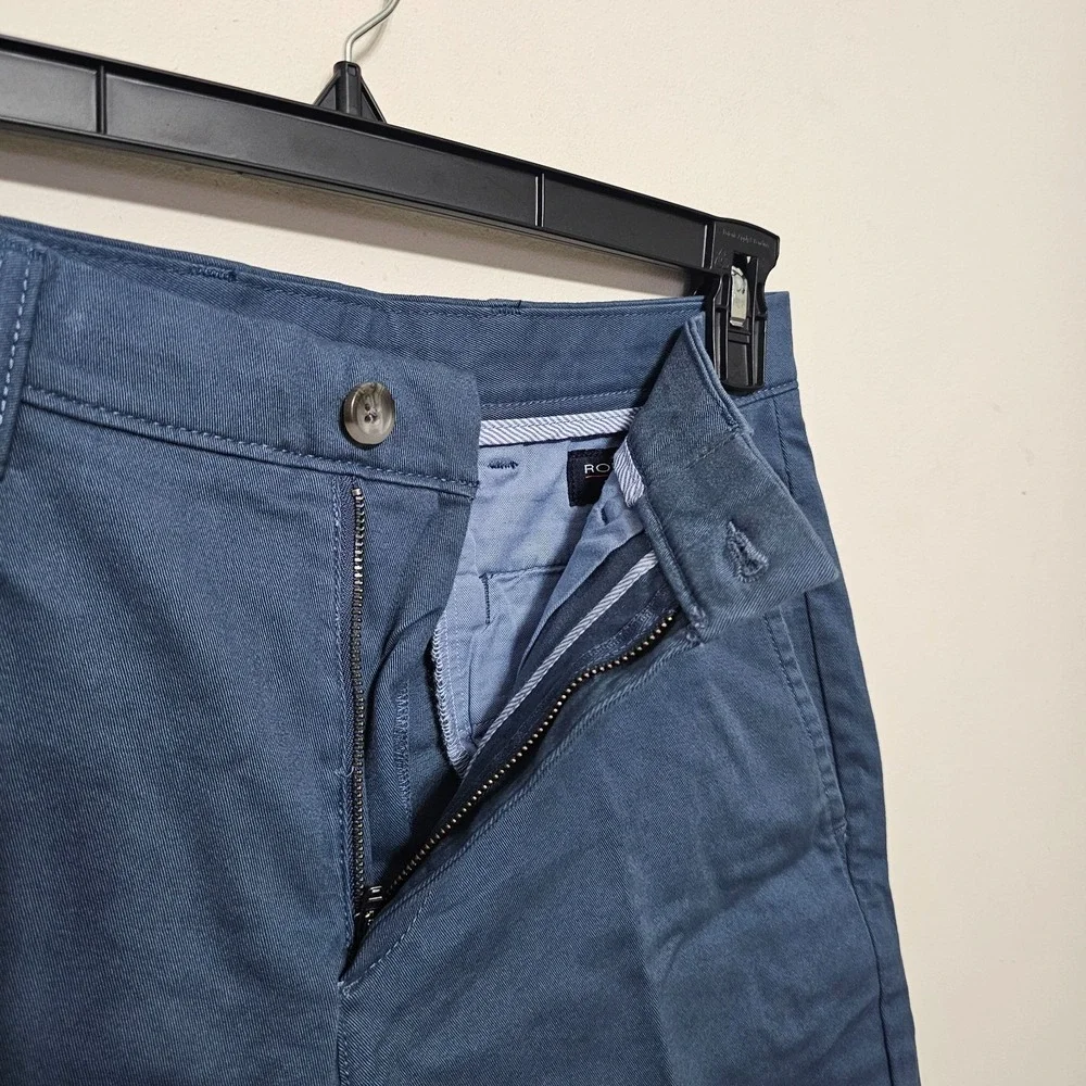 Mens Shorts 28 X 8 Blue Classic Fit Flat Front Cotton Stretch Softness‎ 0967